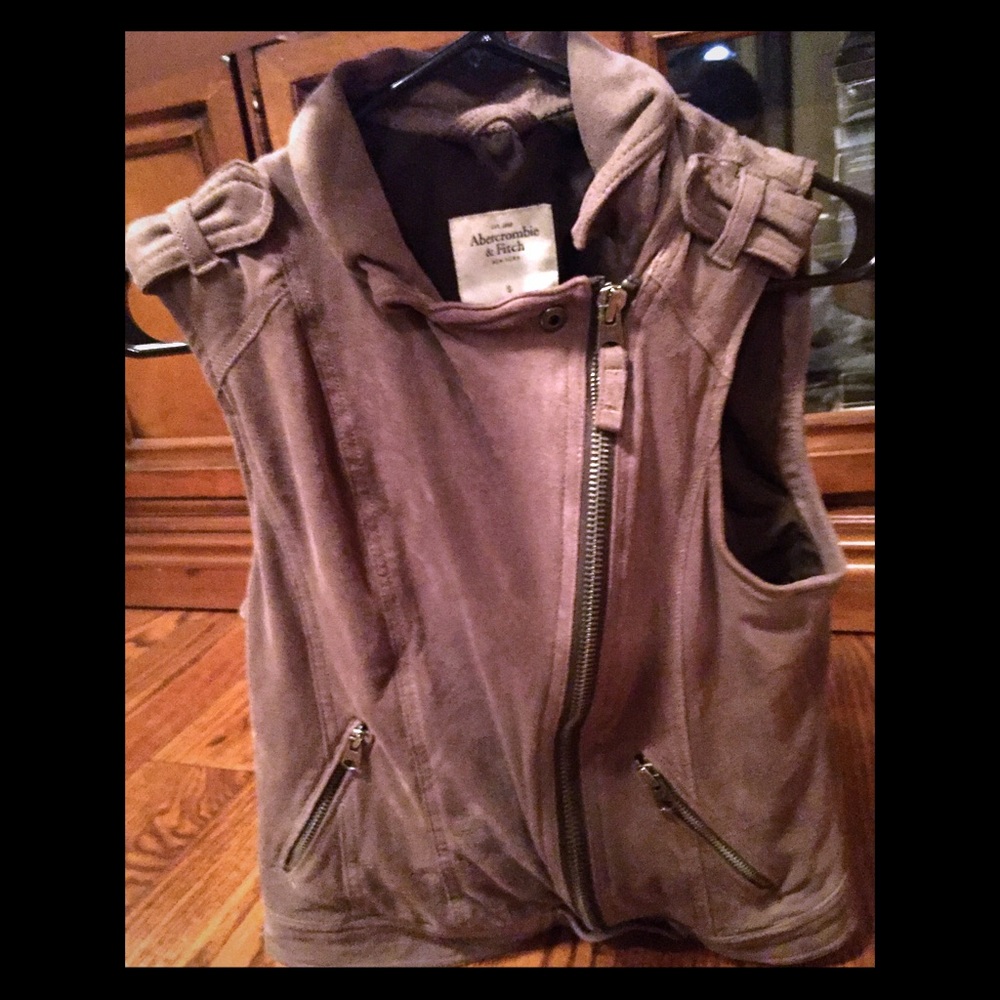 BUNDLED Abercrombie Suede Moto Vest